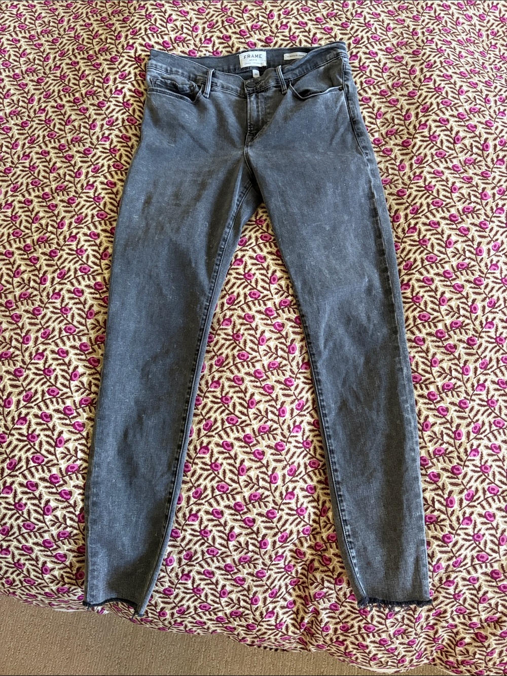Frame Denim Le Skinny de Jeanne size 30
